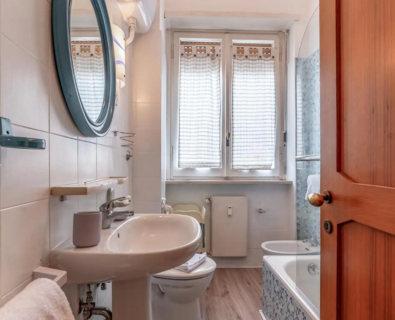 Appartement Casa Giuli - Metro Jonio à Rome