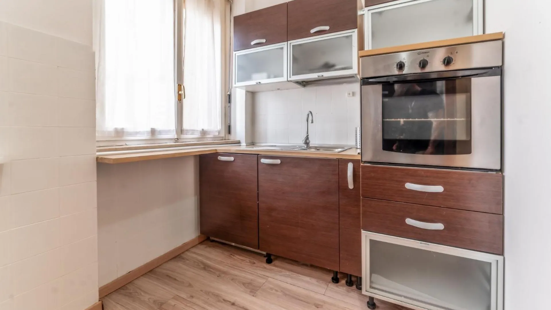 Appartement Casa Giuli - Metro Jonio à Rome